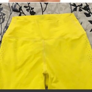 XS Yellow Buffbunny Allure Shorts